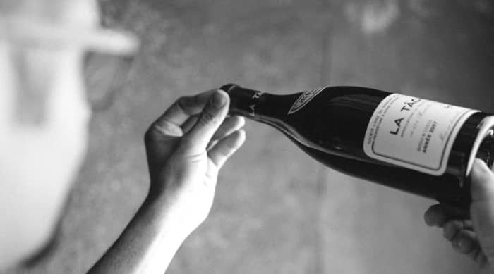 5f89e1723022db6ae358cbb9_Sweet-wine-1.jpg
